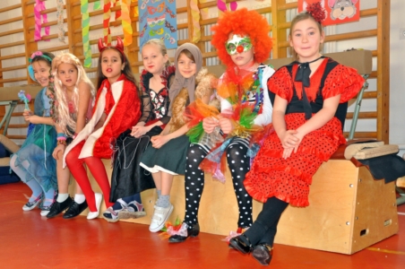 slide_farsang_bo_DSC_0071_500x300.jpg